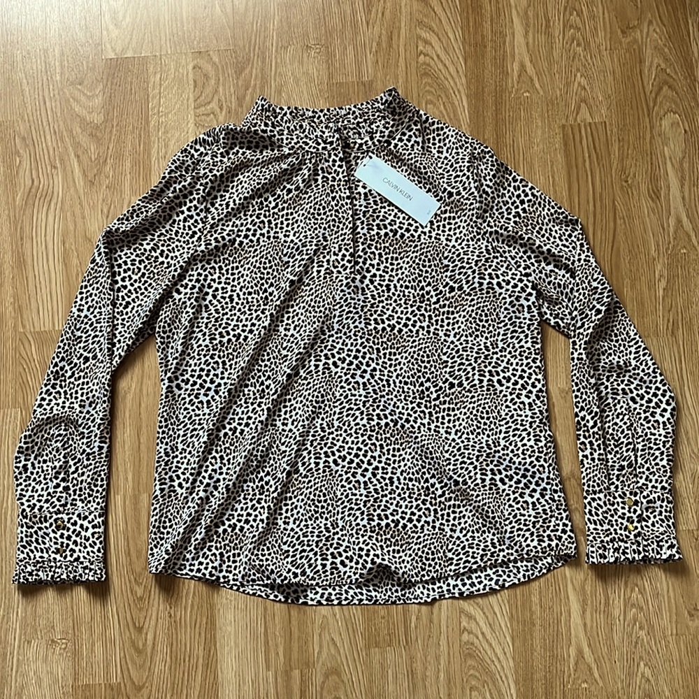 Calvin Klein leopard print top